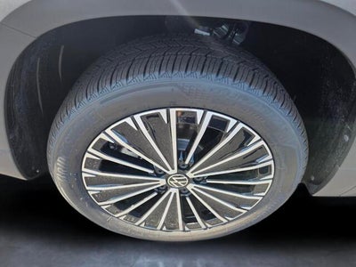 2026 Volkswagen Taos SE