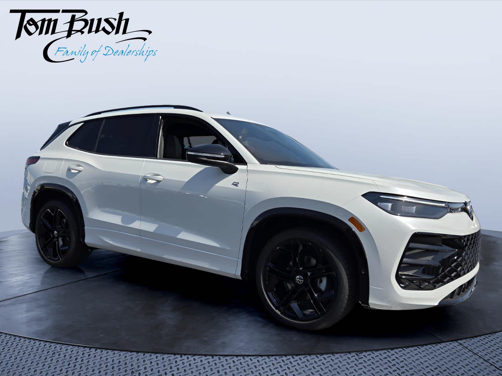 2026 Volkswagen Tiguan SE R-Line Black
