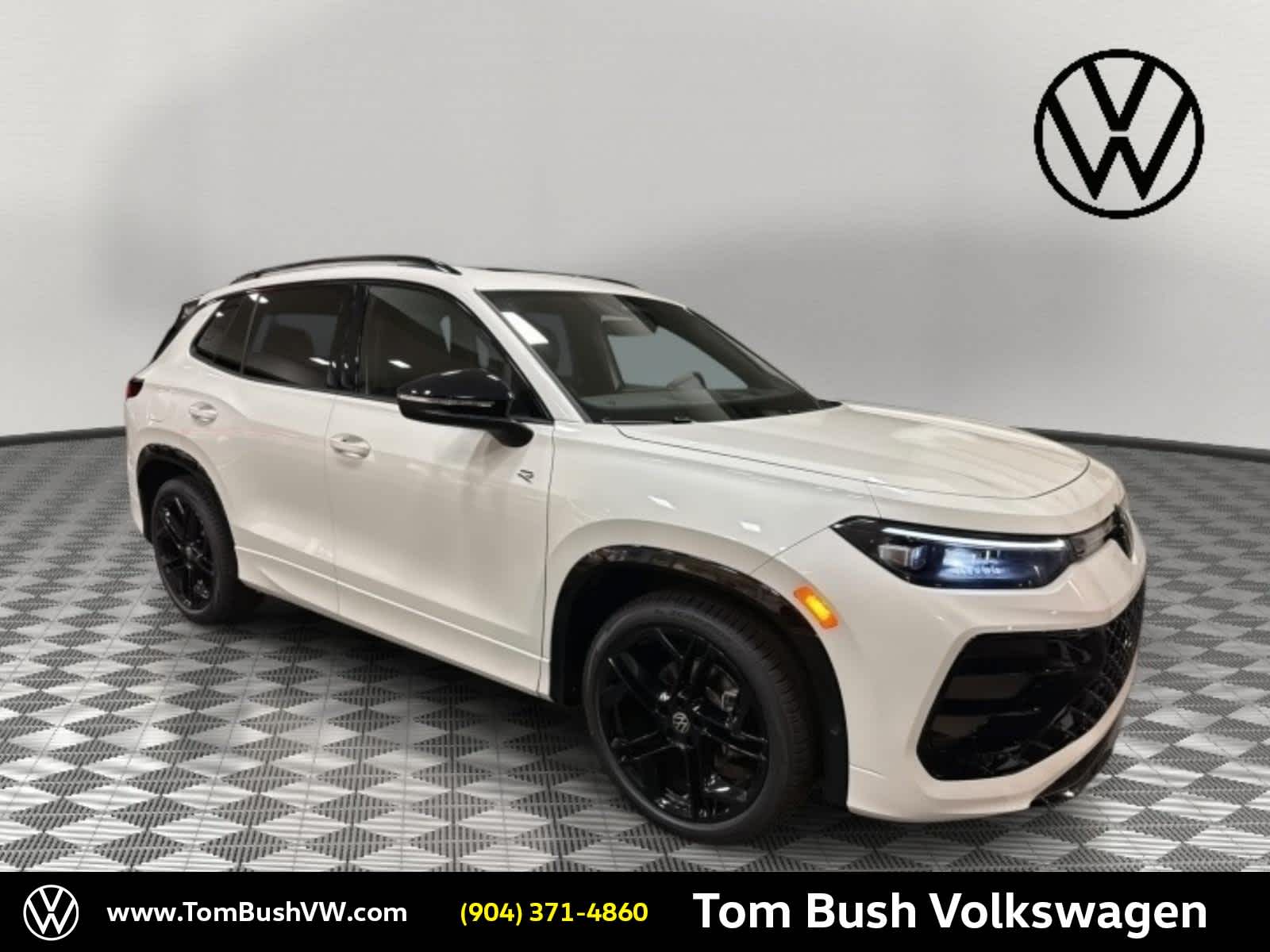 2026 Volkswagen Tiguan SE R-Line Black