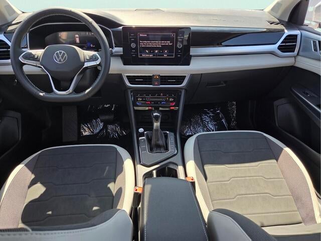 2026 Volkswagen Taos SE