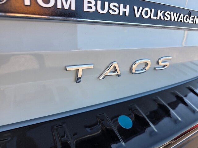 2026 Volkswagen Taos SE