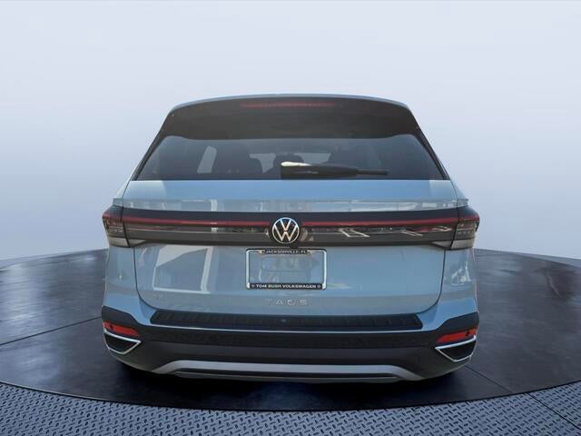 2026 Volkswagen Taos SE