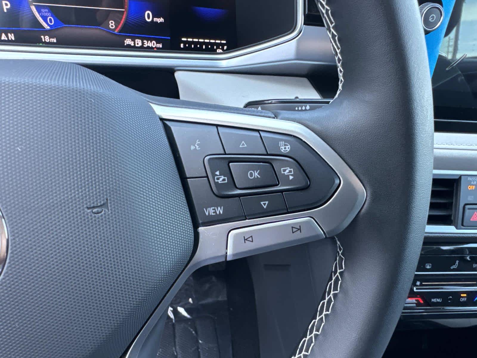 2026 Volkswagen Taos SE