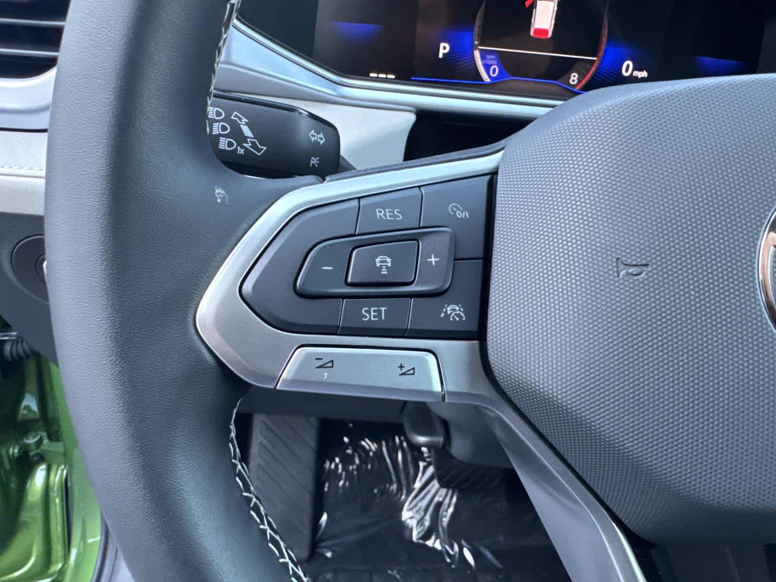 2026 Volkswagen Taos SE