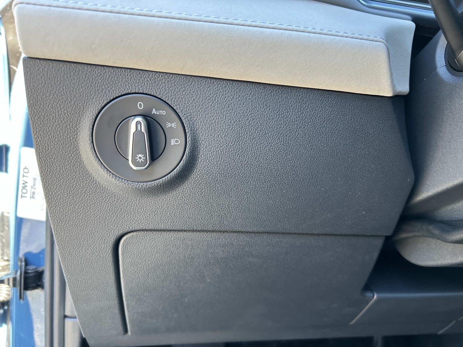 2026 Volkswagen Taos SE