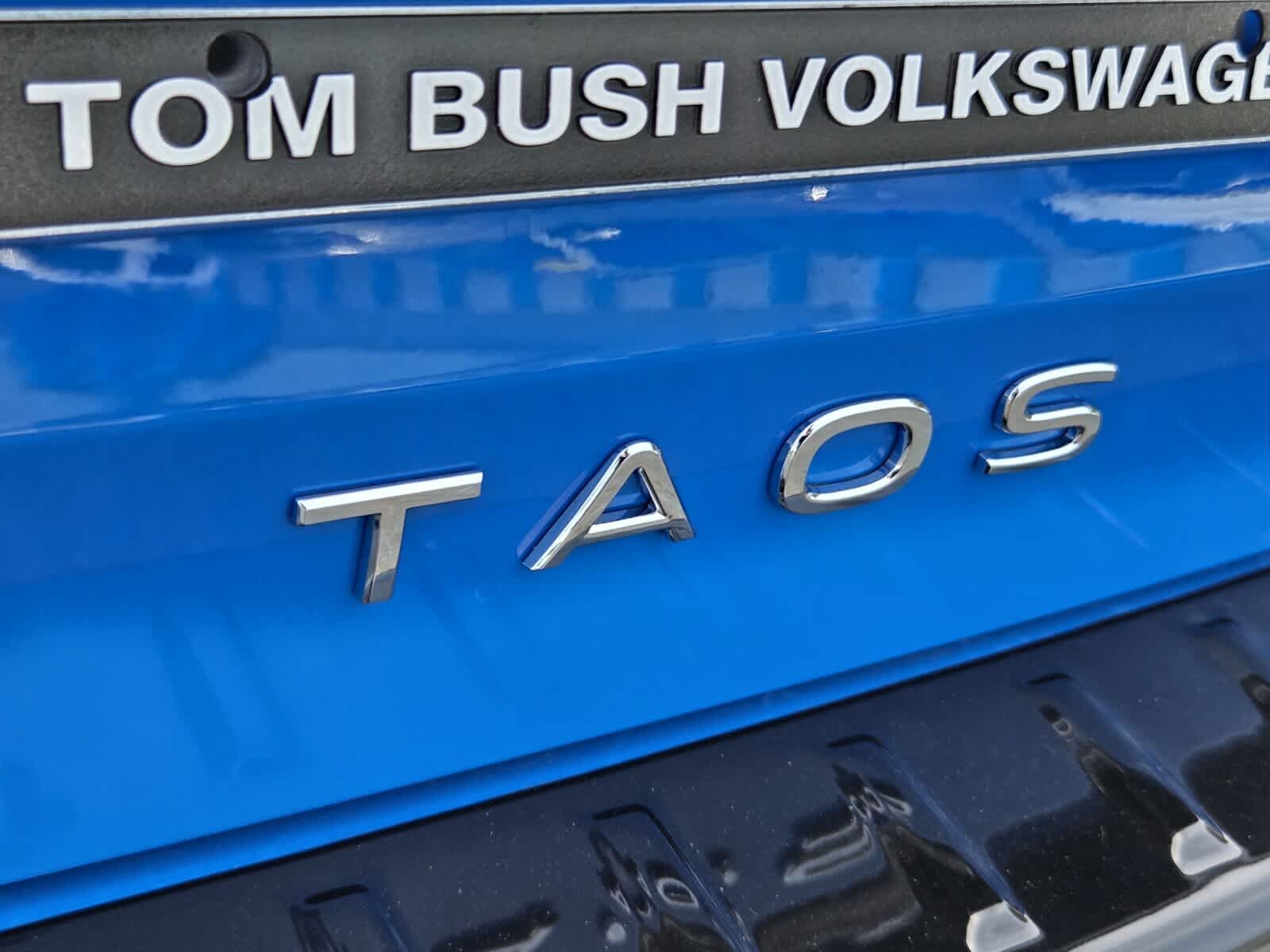 2026 Volkswagen Taos SE