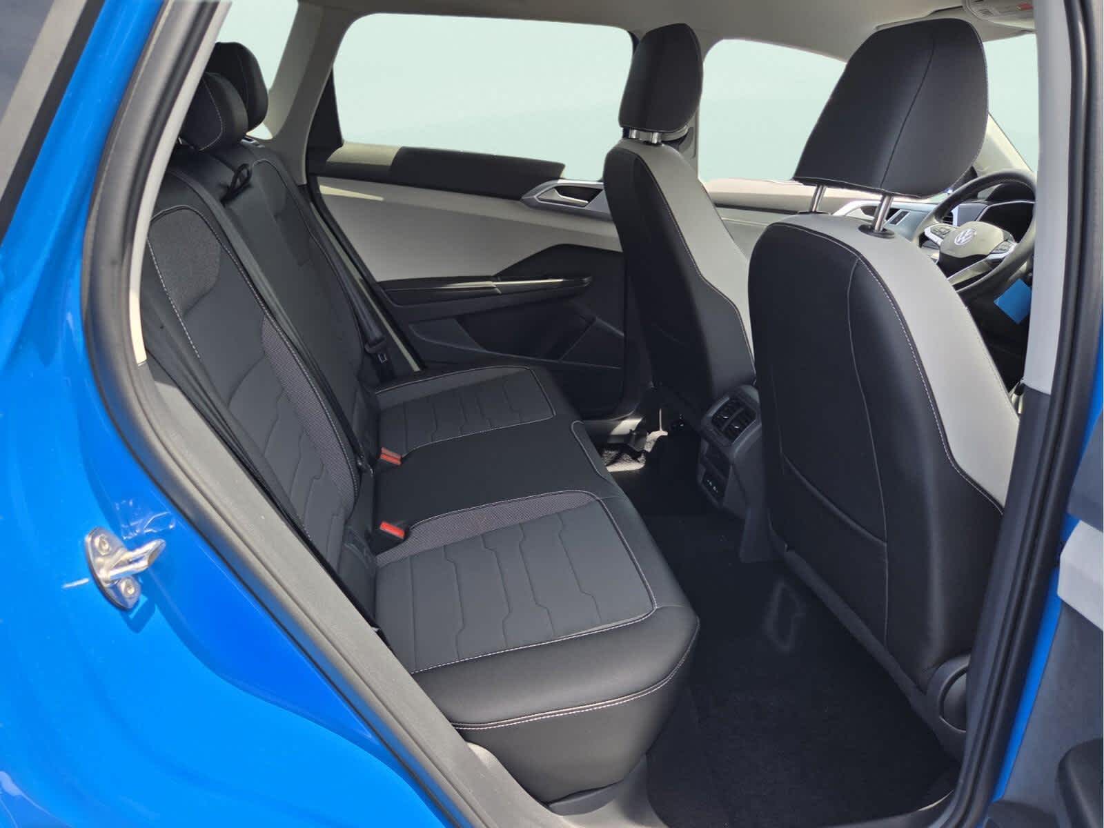 2026 Volkswagen Taos SE