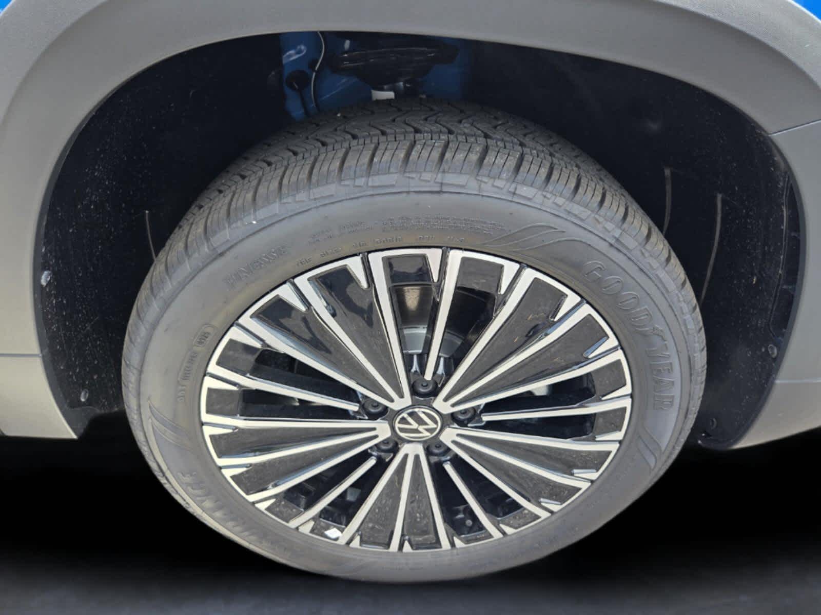2026 Volkswagen Taos SE