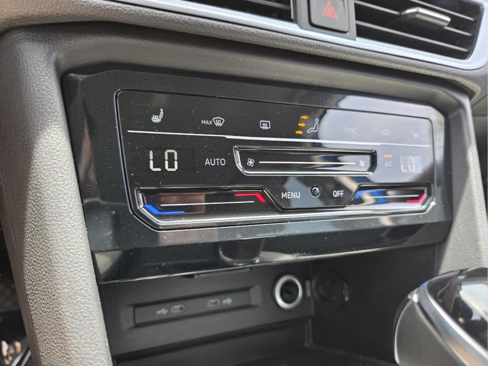 2026 Volkswagen Taos SE