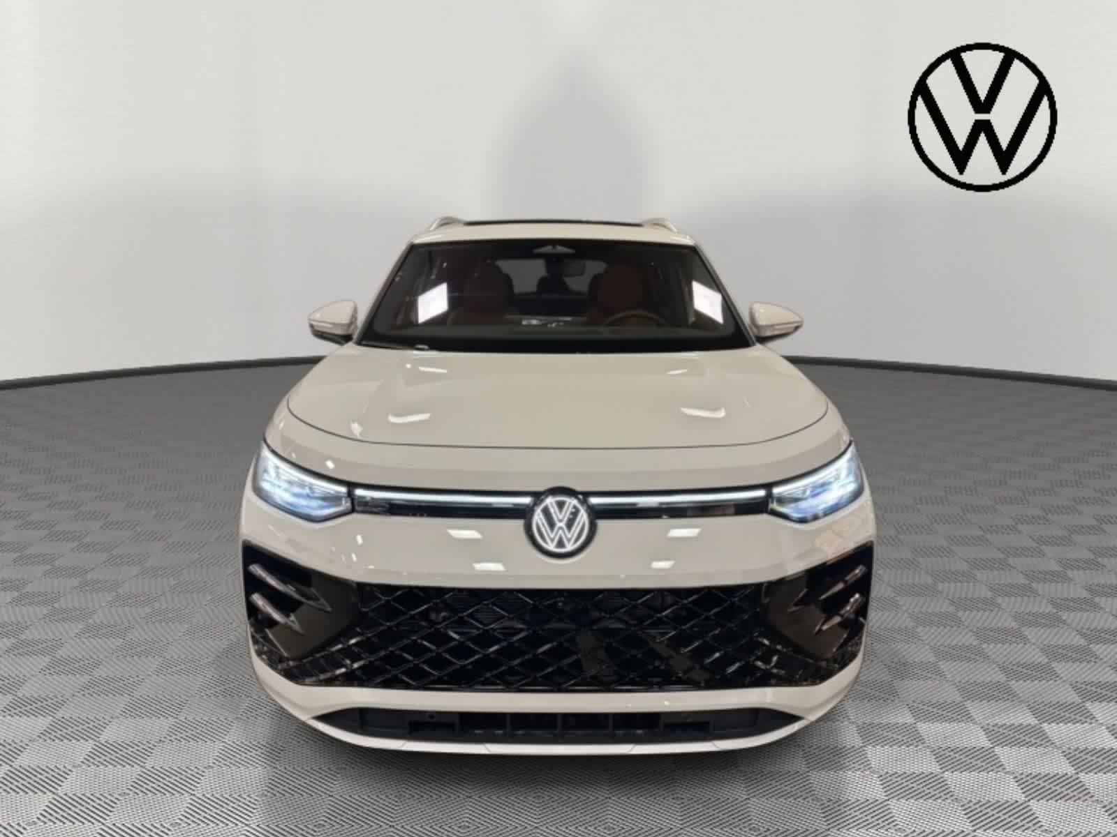 2026 Volkswagen Tiguan SEL R-Line Turbo