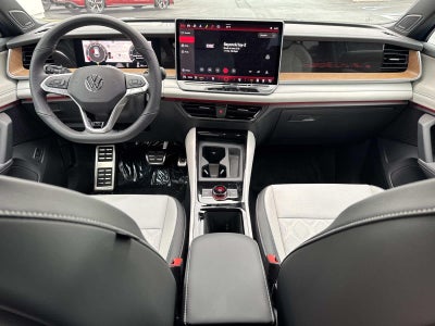 2026 Volkswagen Tiguan SEL R-Line Turbo