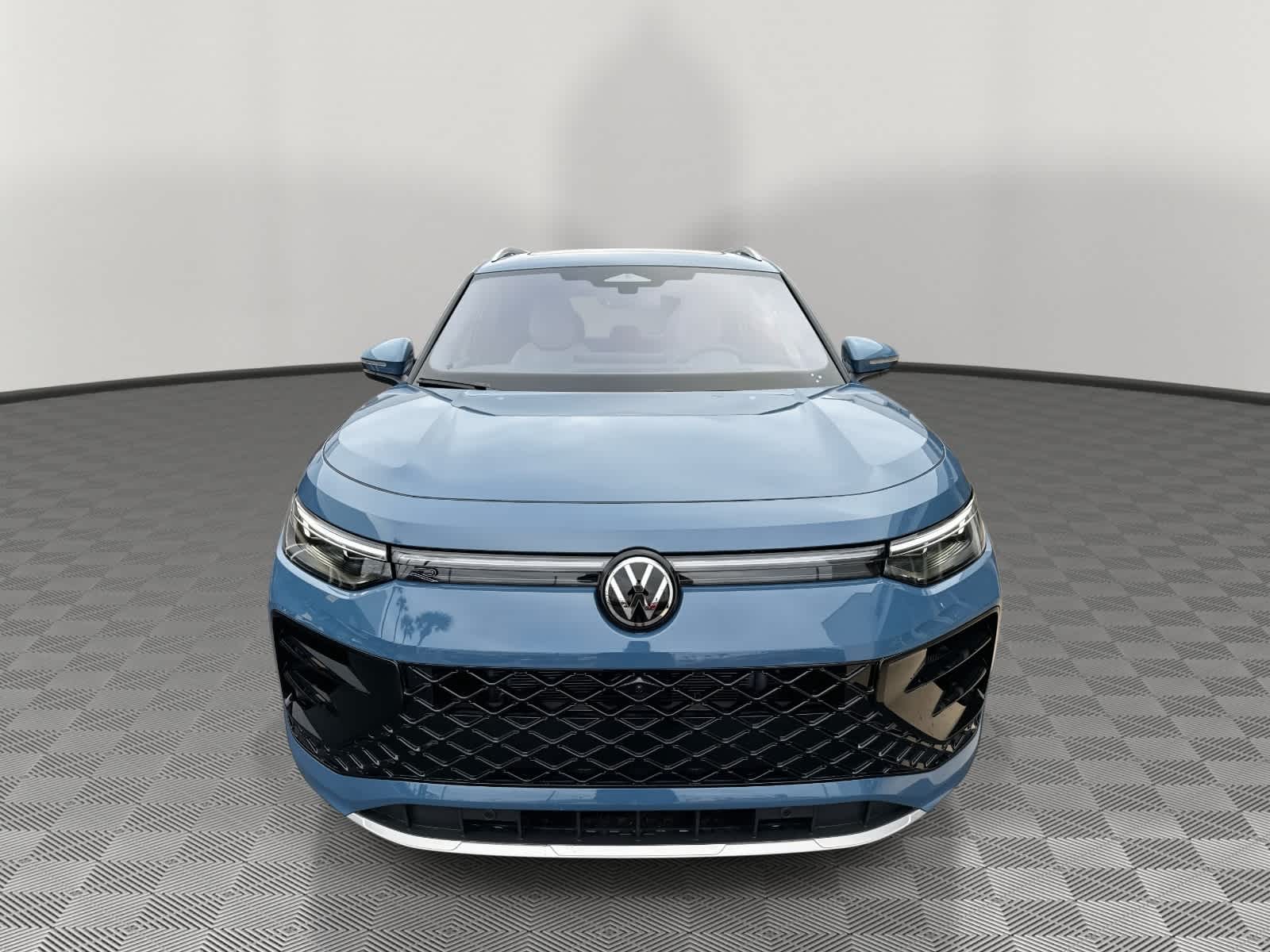 2026 Volkswagen Tiguan SEL R-Line Turbo