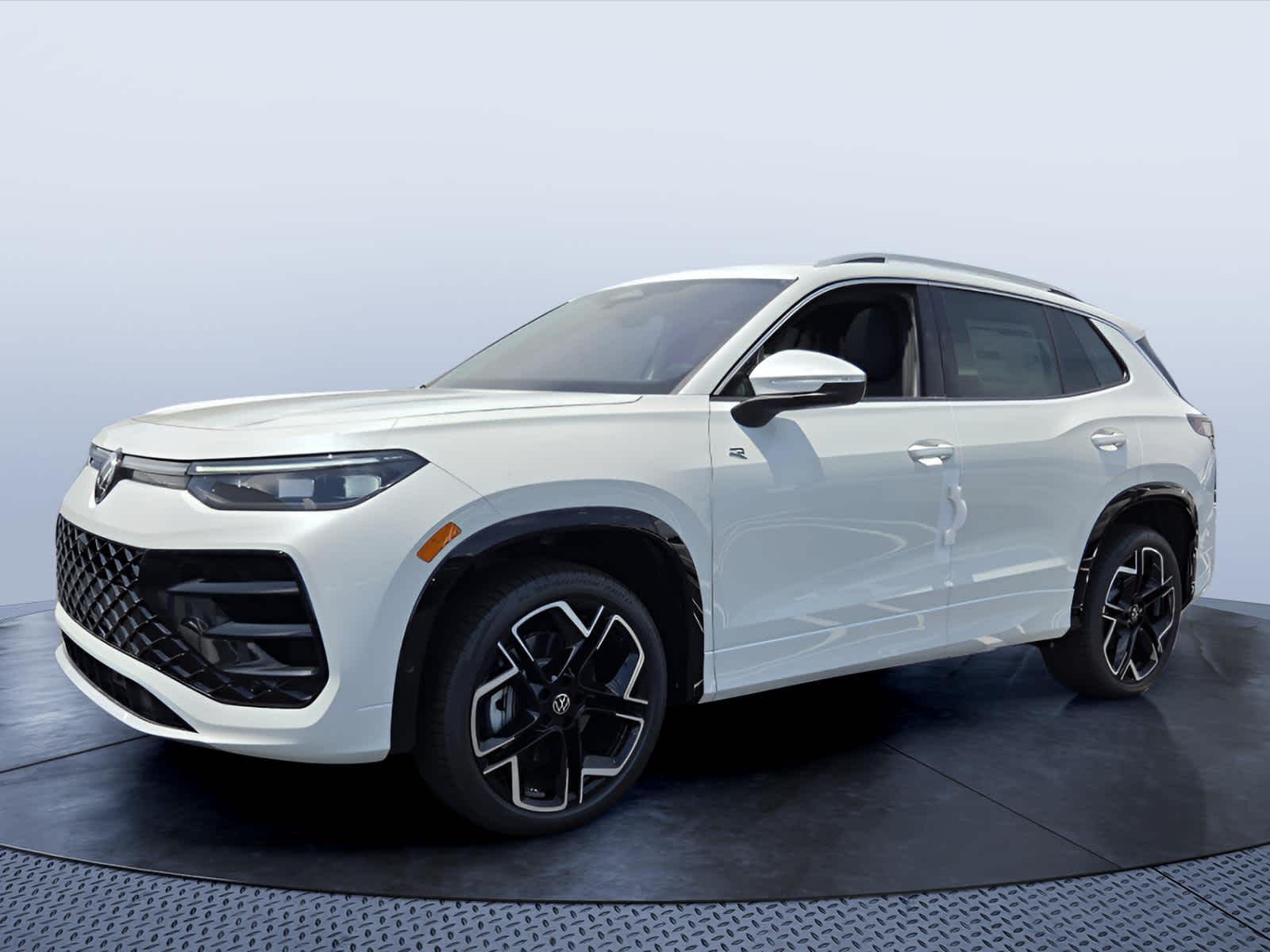 2026 Volkswagen Tiguan SEL R-Line Turbo