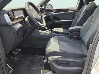 2026 Volkswagen Tiguan SEL R-Line Turbo