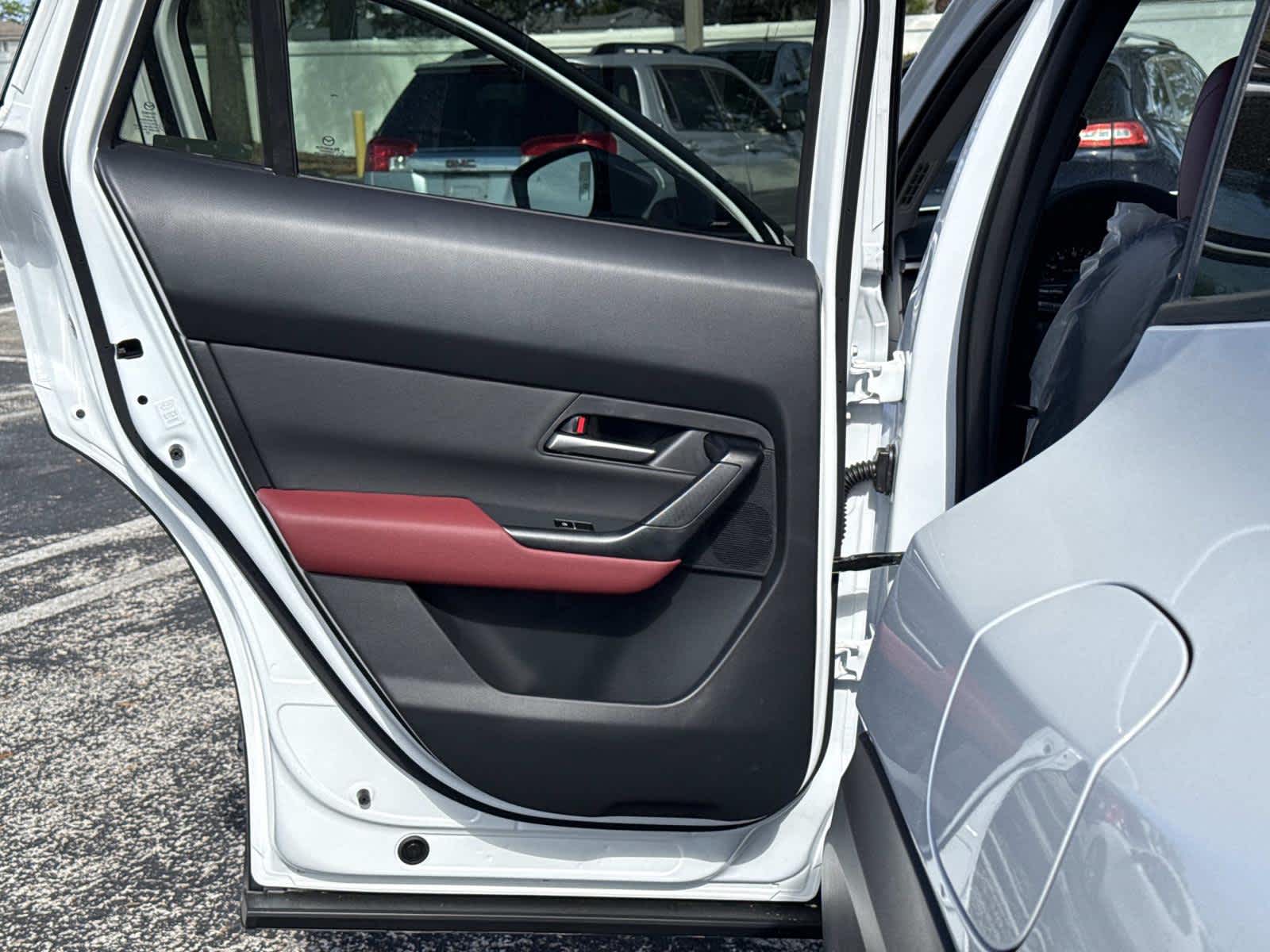 2026 Mazda Mazda CX-50 Hybrid Premium AWD