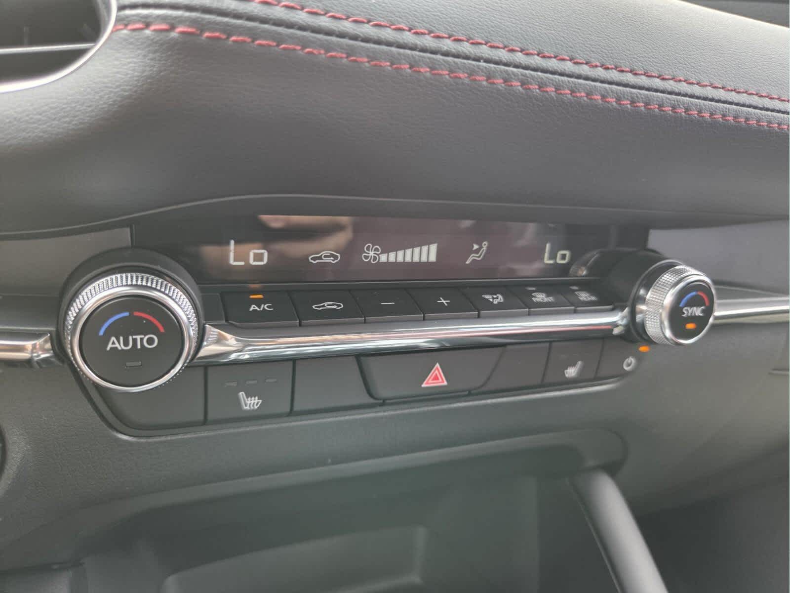 2026 Mazda Mazda3 Hatchback 2.5 S Carbon Edition AWD