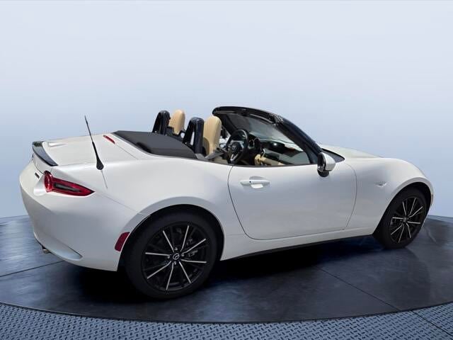 2026 Mazda Mazda MX-5 Miata Grand Touring
