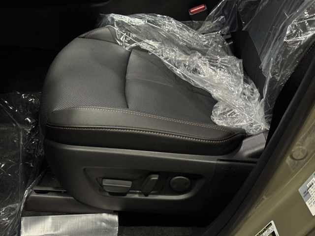 2026 Mazda Mazda CX-70 Plug-In Hybrid SC Plus AWD