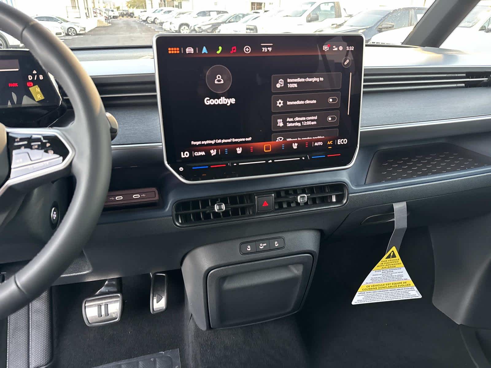 2025 Volkswagen ID. Buzz Pro S Plus