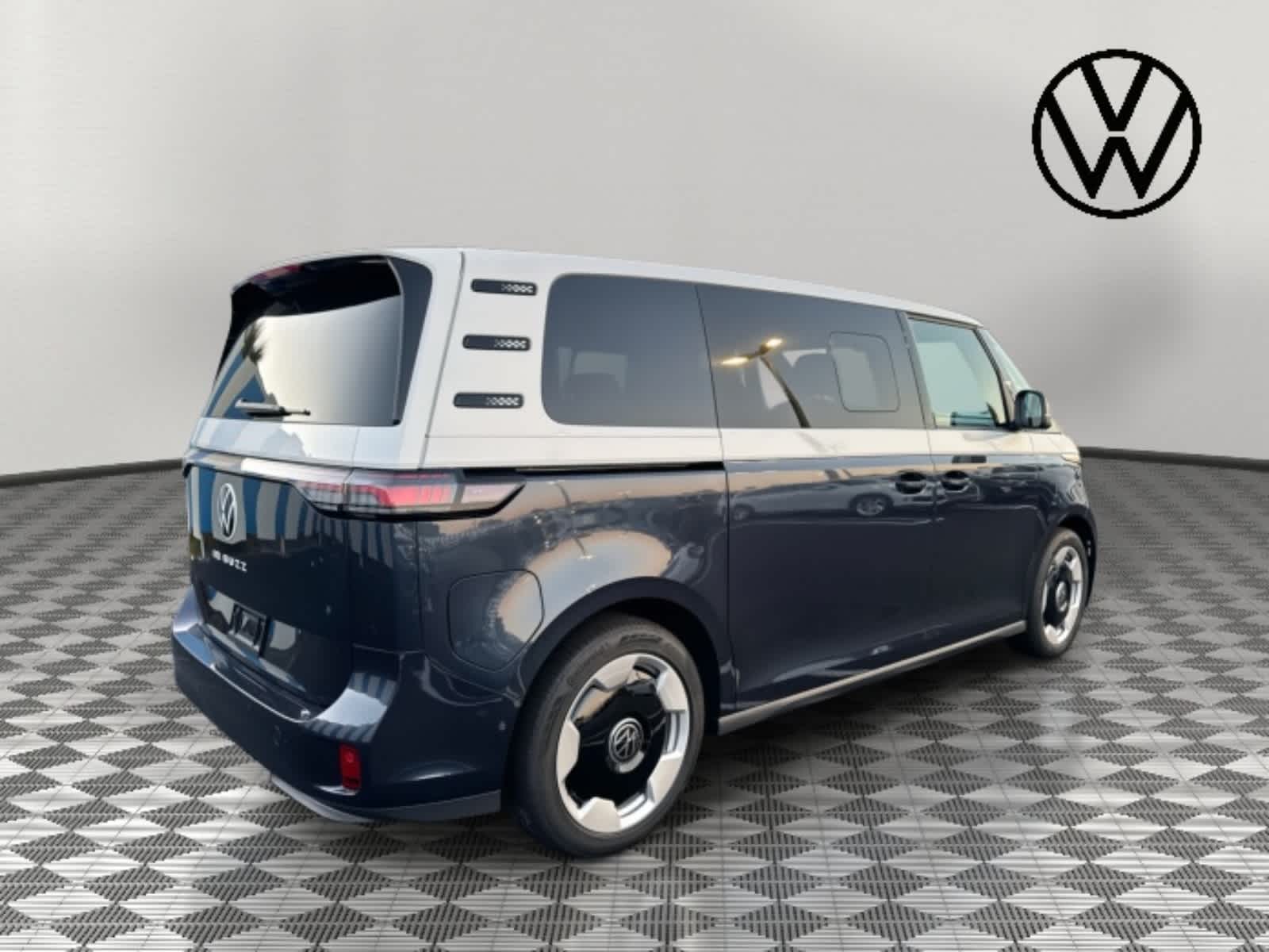 2025 Volkswagen ID. Buzz Pro S Plus