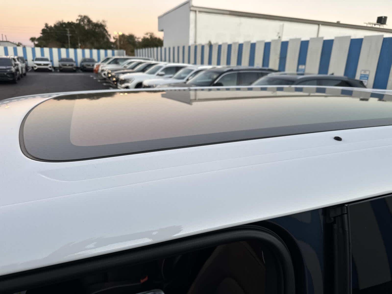 2025 Volkswagen ID. Buzz Pro S Plus