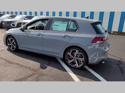 2025 Volkswagen Golf GTI SE