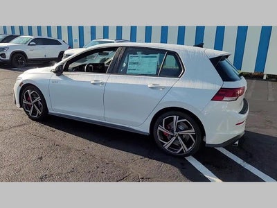 2025 Volkswagen Golf GTI SE