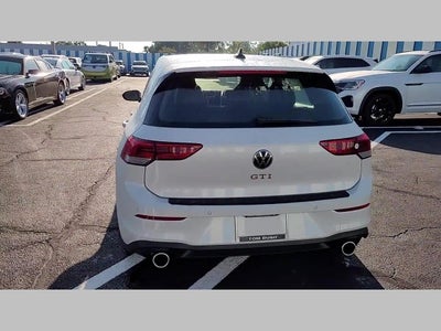 2025 Volkswagen Golf GTI SE