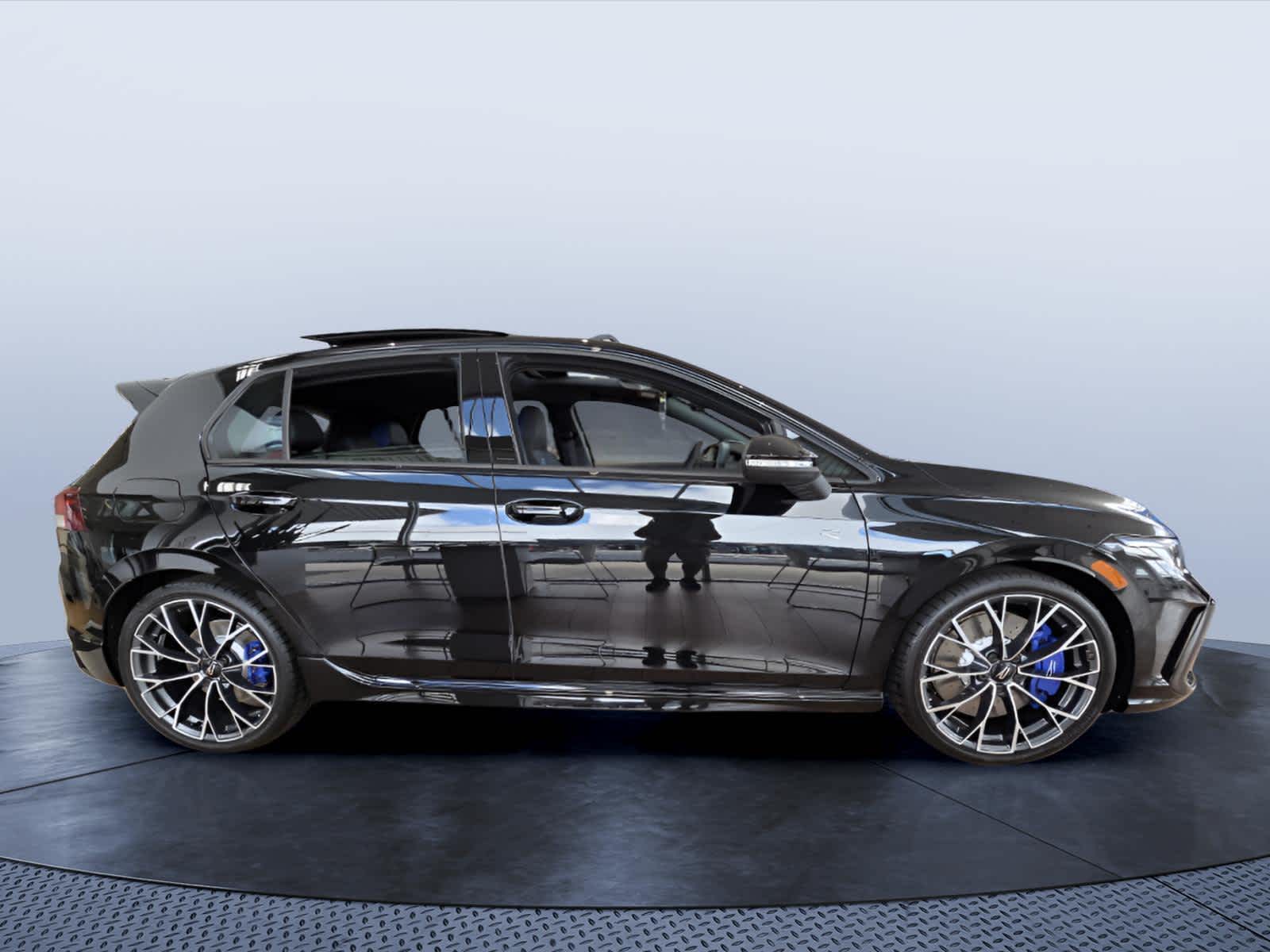 2026 Volkswagen Golf R 2.0T DSG