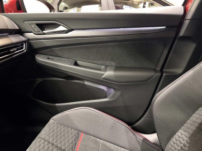 2026 Volkswagen Golf GTI SE