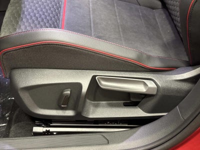 2026 Volkswagen Golf GTI SE