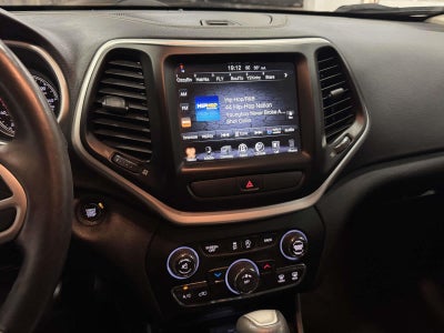 2018 Jeep Cherokee Latitude Plus