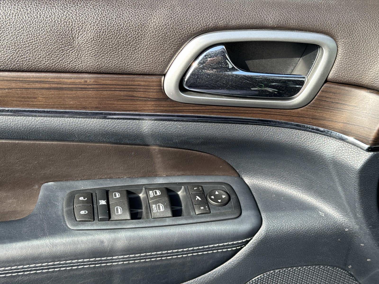 2016 Jeep Grand Cherokee Overland