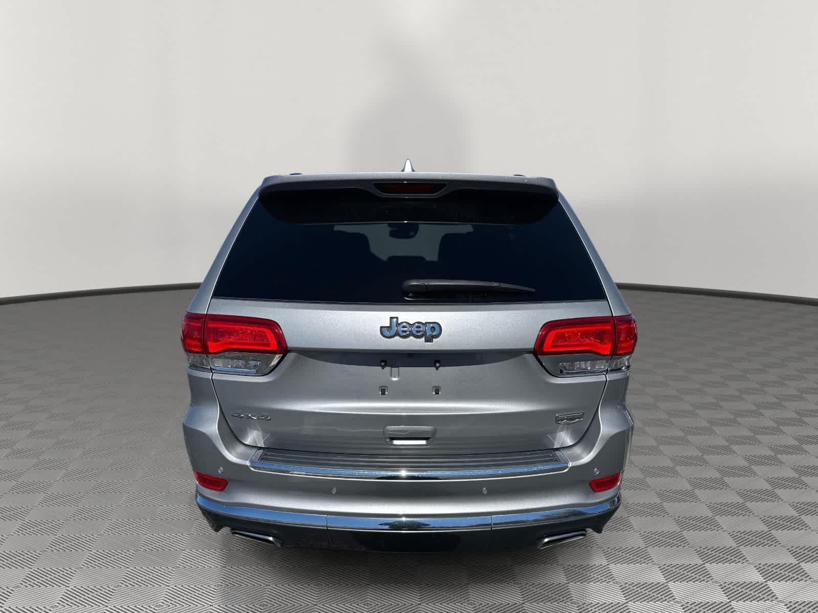 2018 Jeep Grand Cherokee Summit