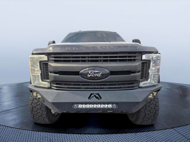 2017 Ford Super Duty F-250 Pickup Lariat