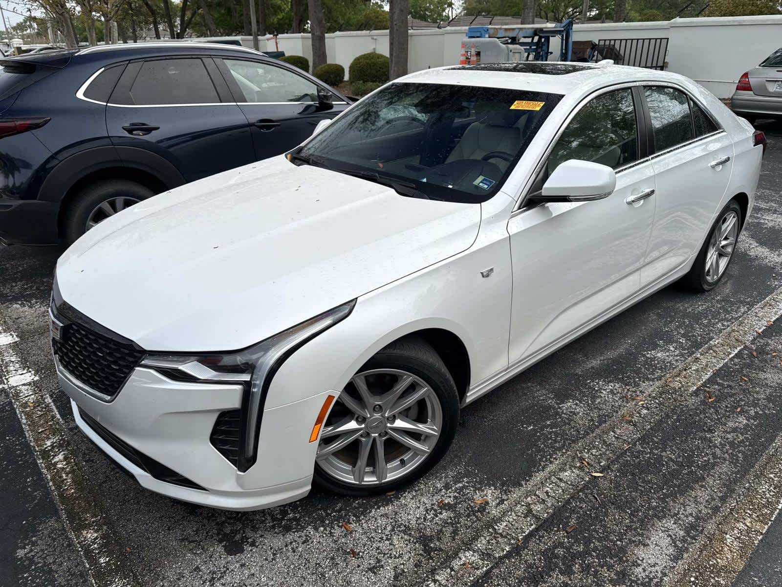 2023 Cadillac CT4 Luxury