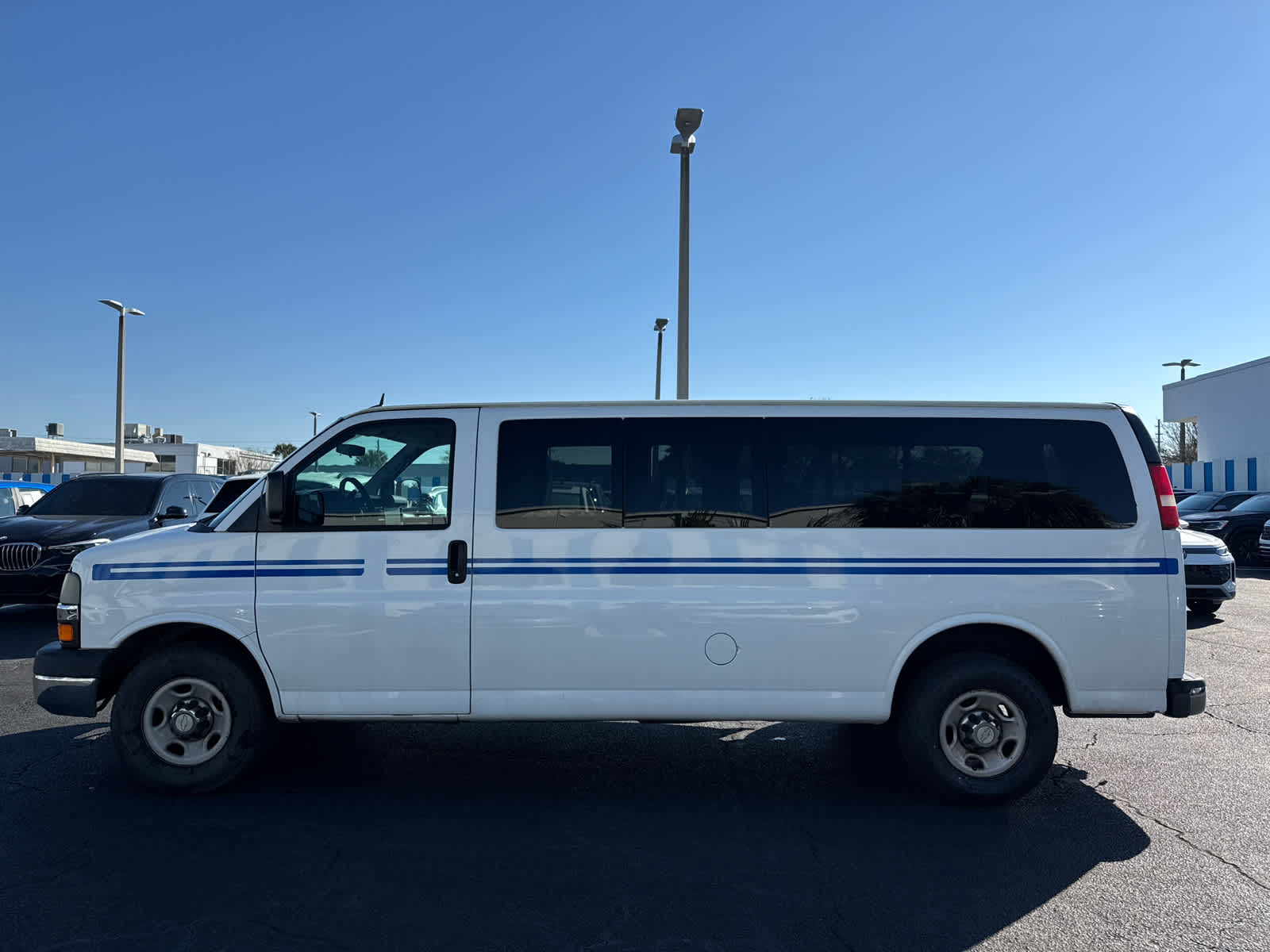2013 Chevrolet Express Passenger LT