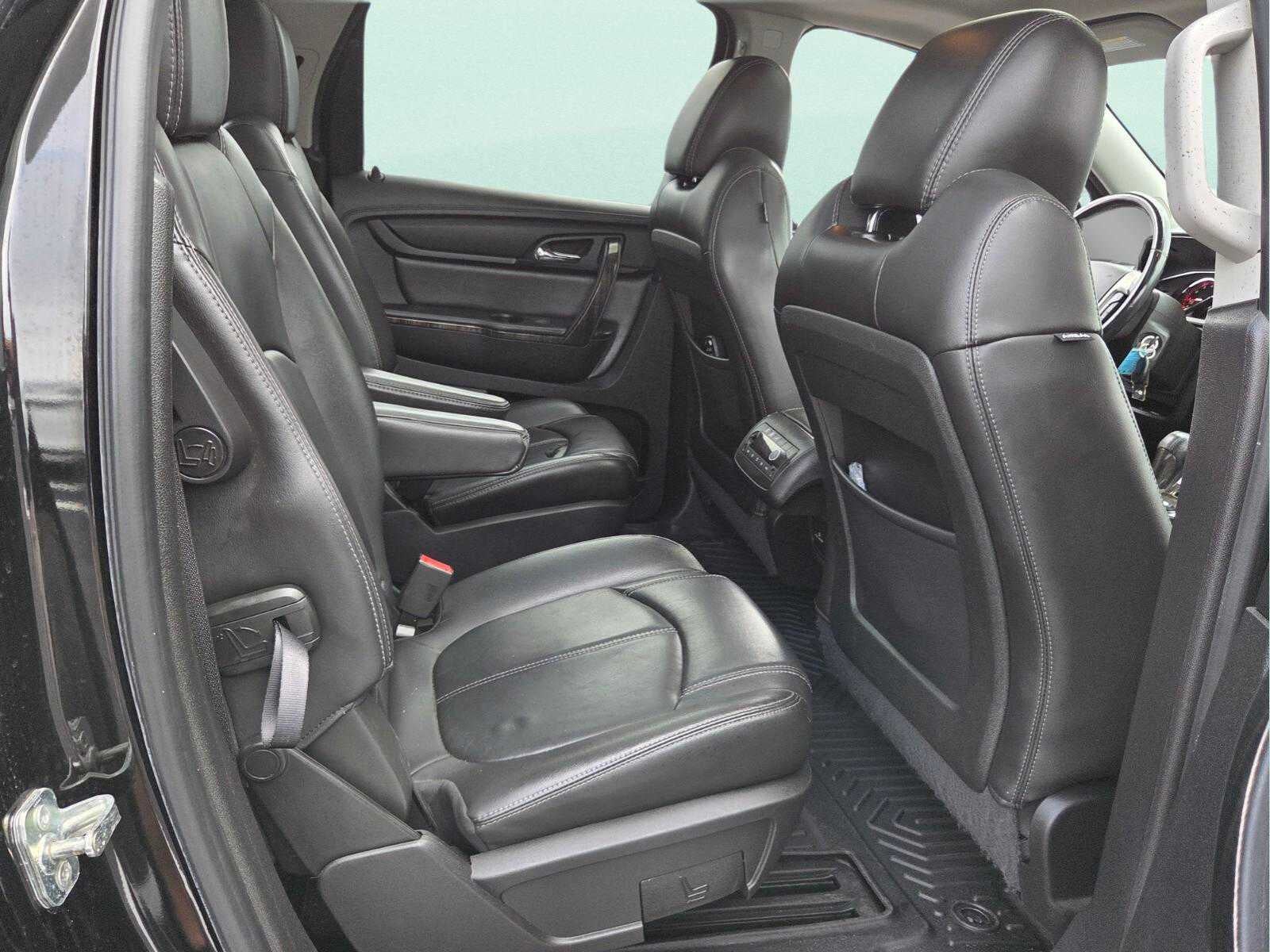 2016 GMC Acadia SLT
