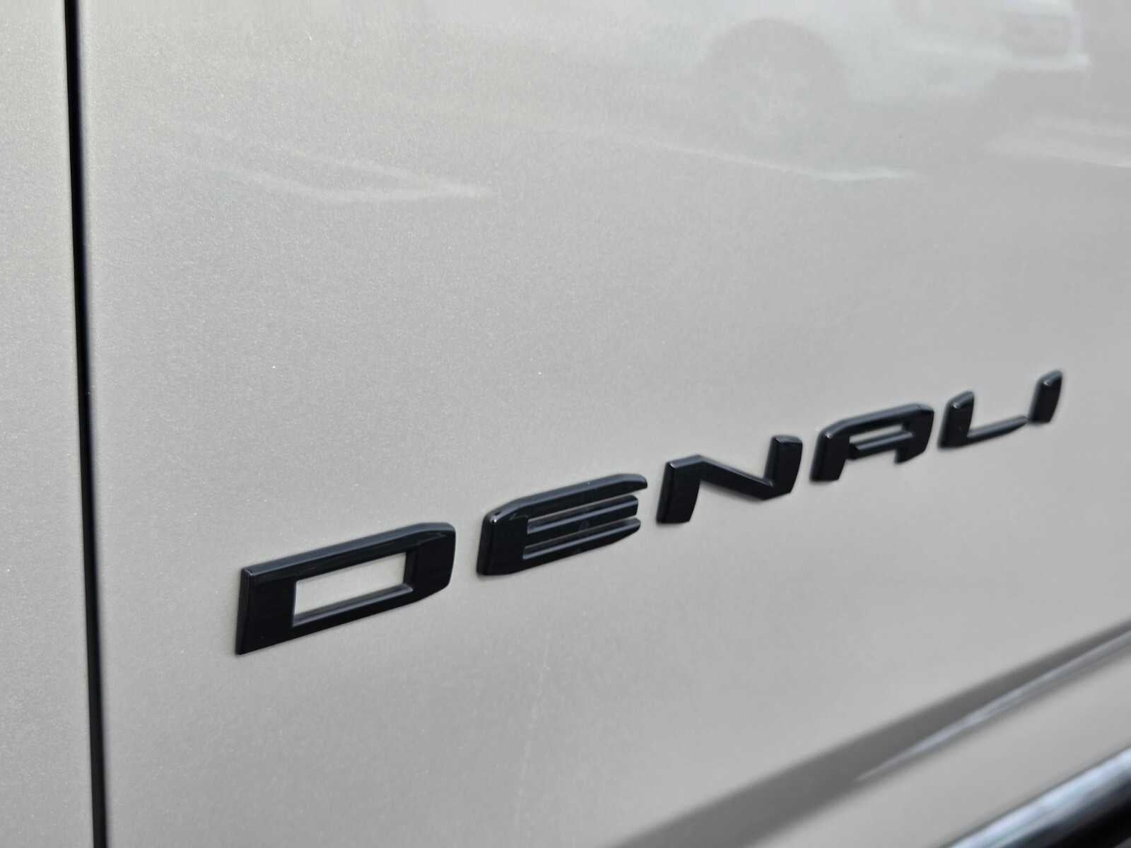 2024 GMC Yukon Denali Ultimate Denali Ultimate