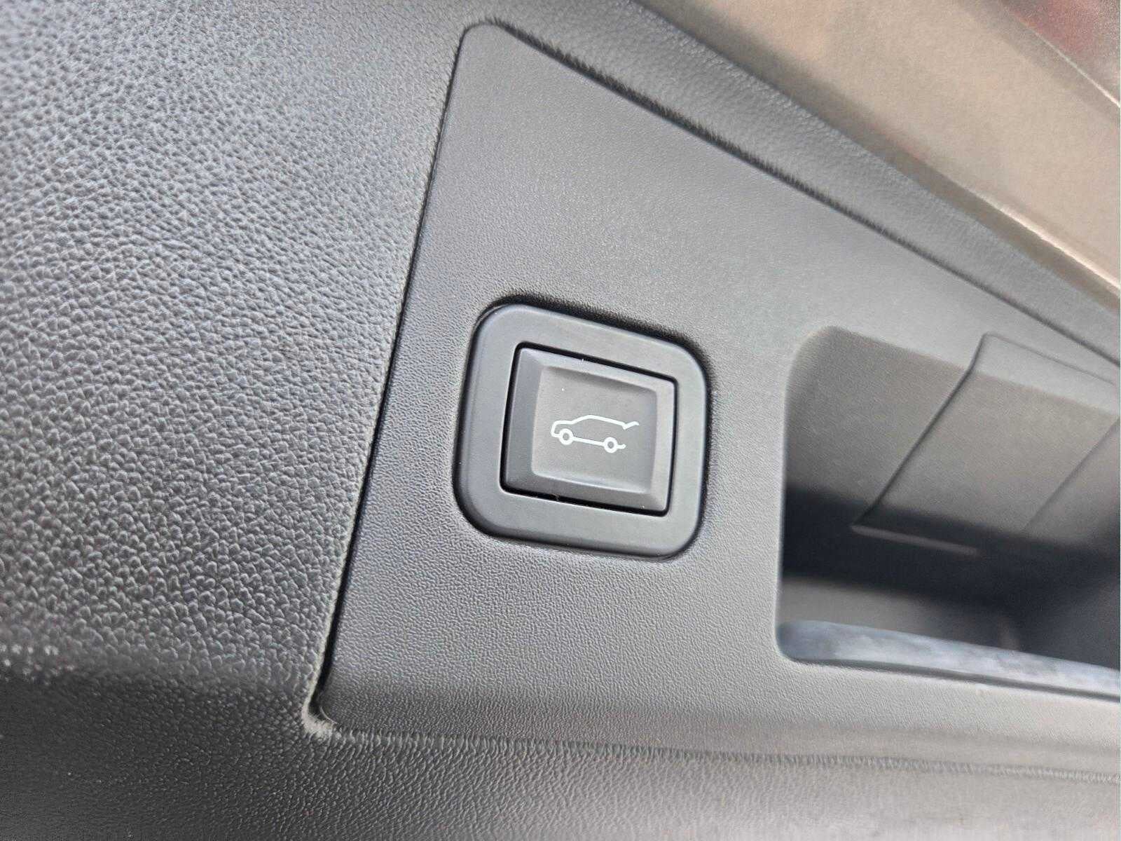 2019 Cadillac XT5 Luxury FWD