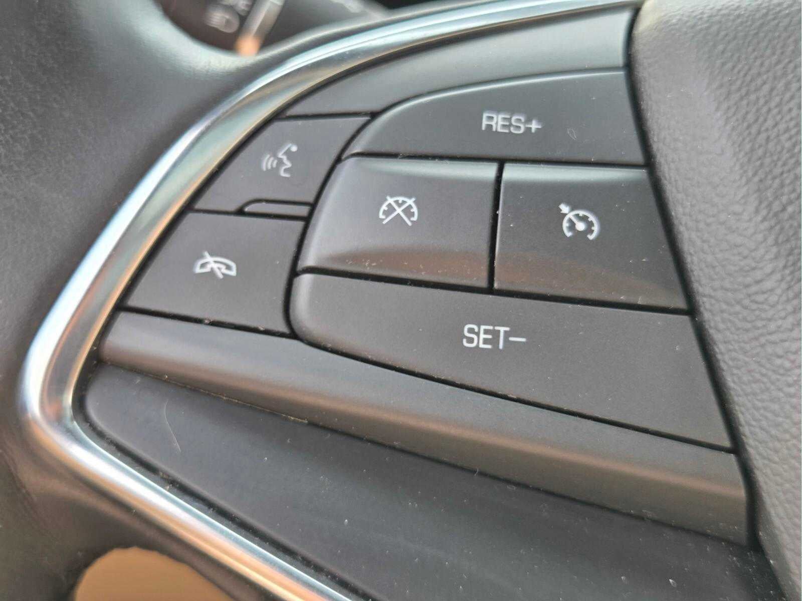 2019 Cadillac XT5 Luxury FWD