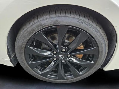 2023 Nissan Maxima SR