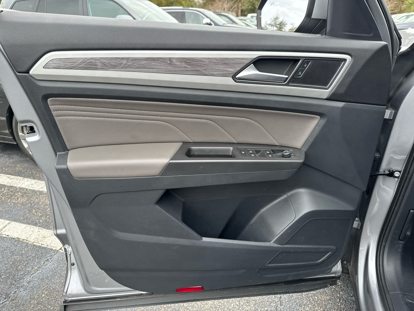 2022 Volkswagen Atlas Cross Sport 2.0T SE