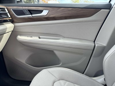 2025 Volkswagen Atlas 2.0T SE