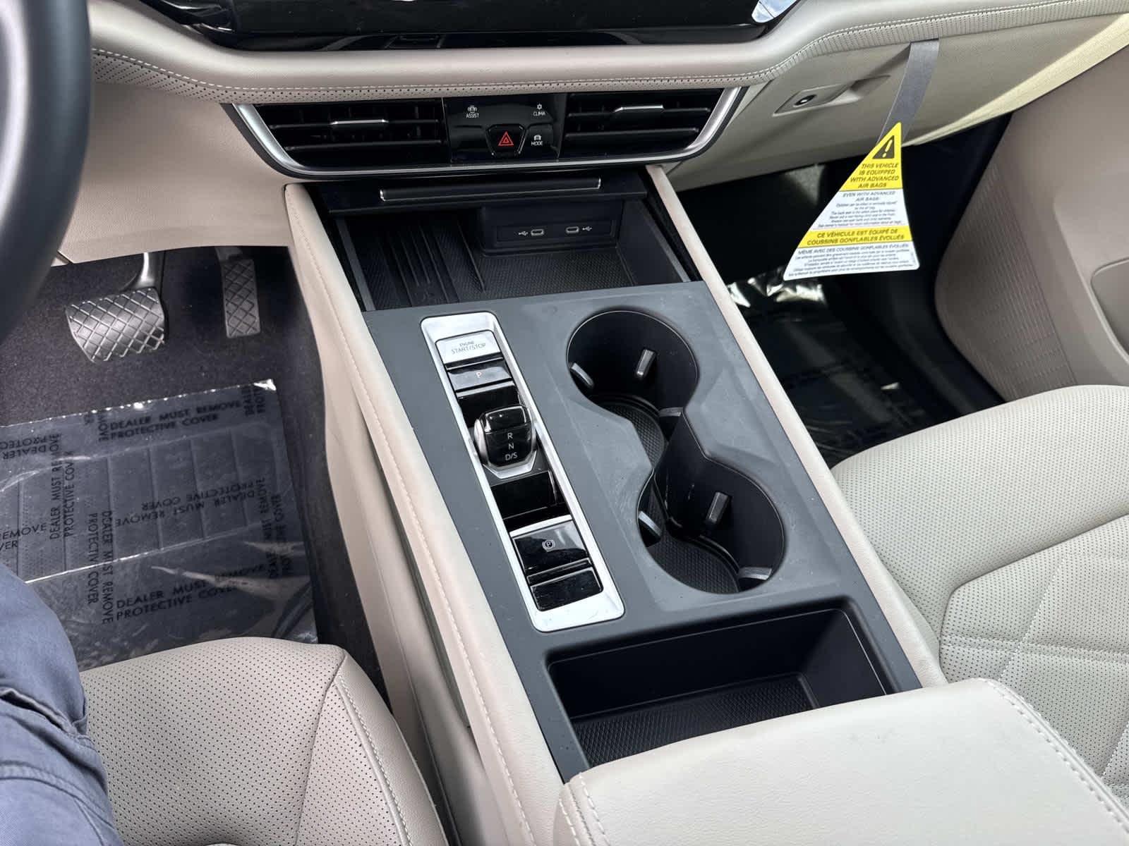 2025 Volkswagen Atlas 2.0T SE