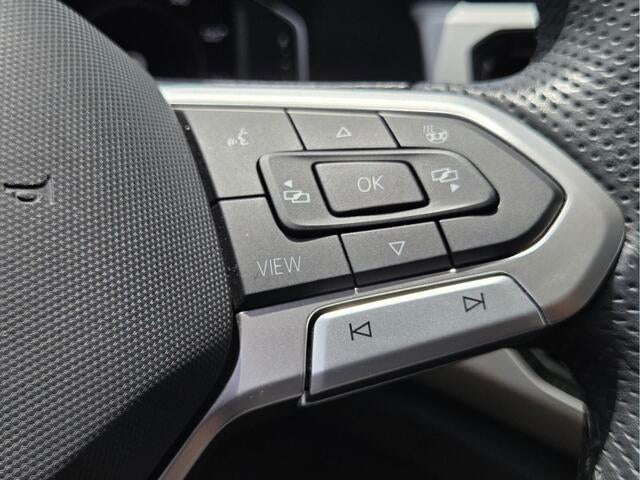 2022 Volkswagen Atlas Cross Sport 3.6L V6 SEL Premium R-Line