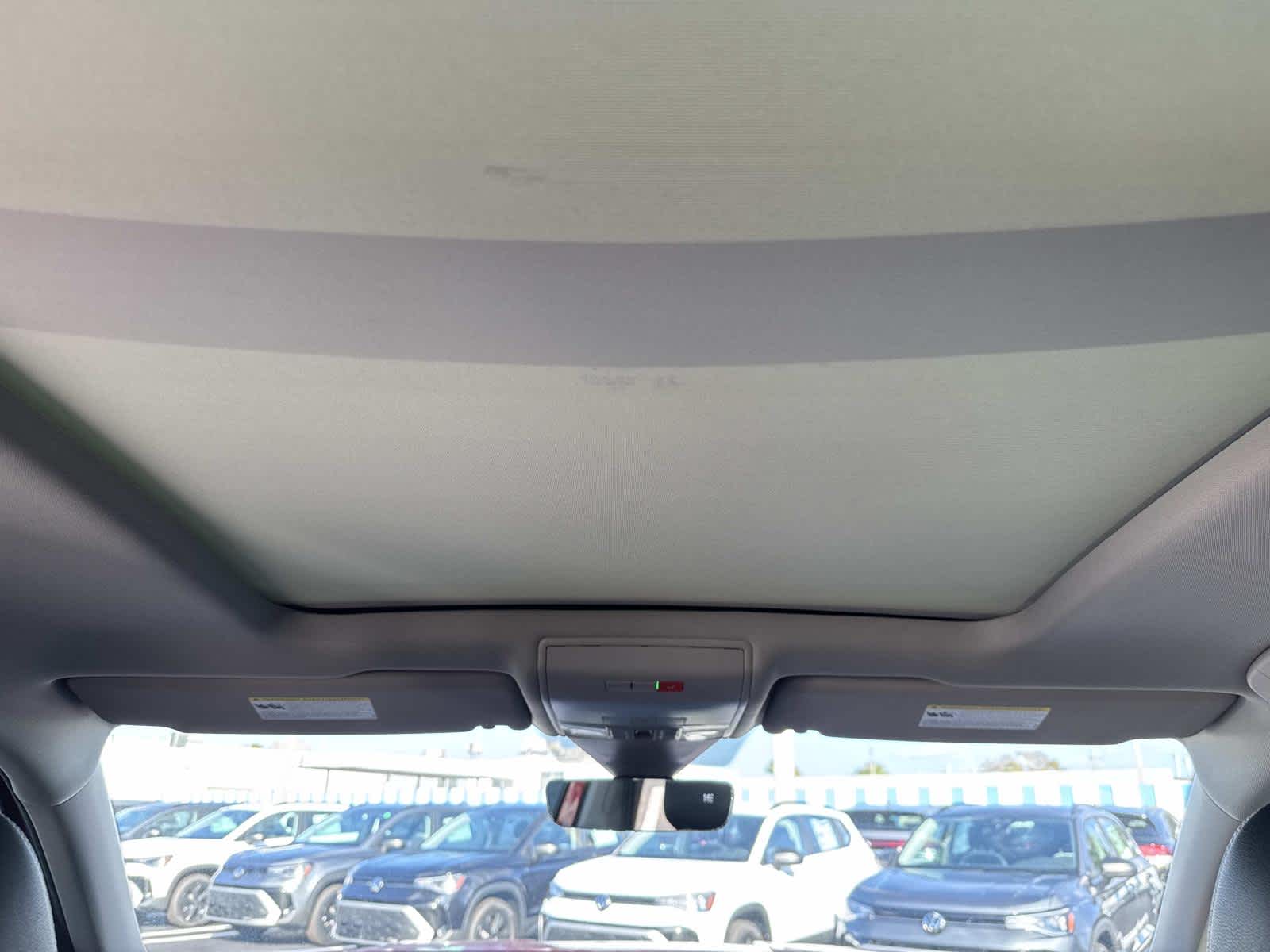 2023 Volkswagen Atlas 3.6L V6 SEL Premium R-Line