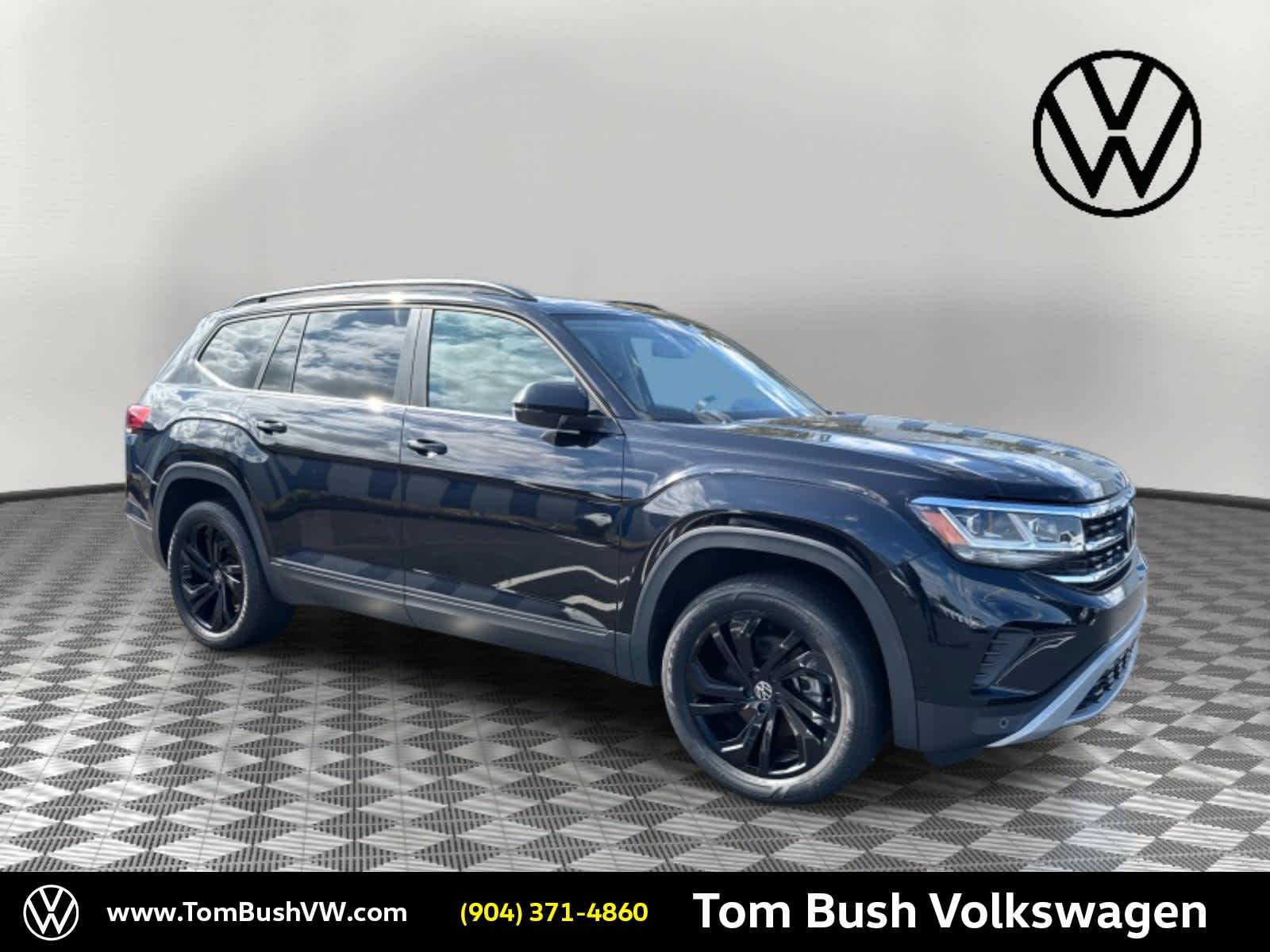 2022 Volkswagen Atlas 3.6L V6 SE w/Technology