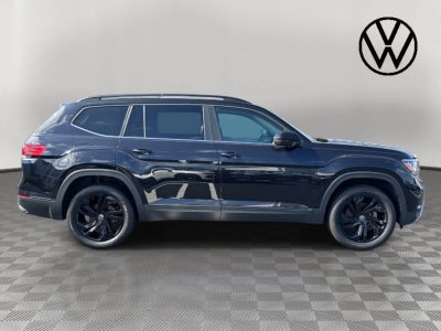 2022 Volkswagen Atlas 3.6L V6 SE w/Technology