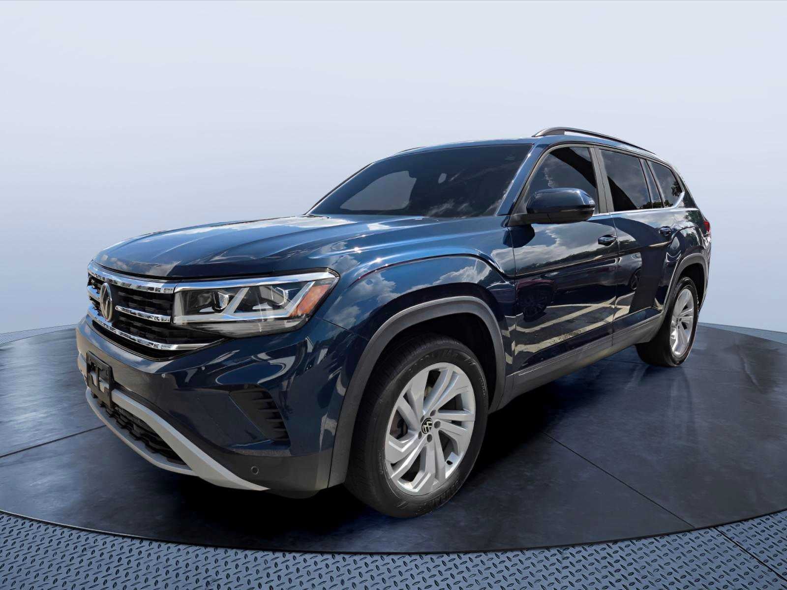 2022 Volkswagen Atlas 3.6L V6 SE w/Technology